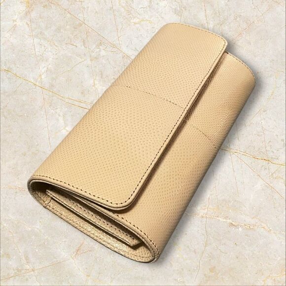 Ashreil cream textured shoulder bag gold tone chain with vintage style detail - Picture 6 of 12